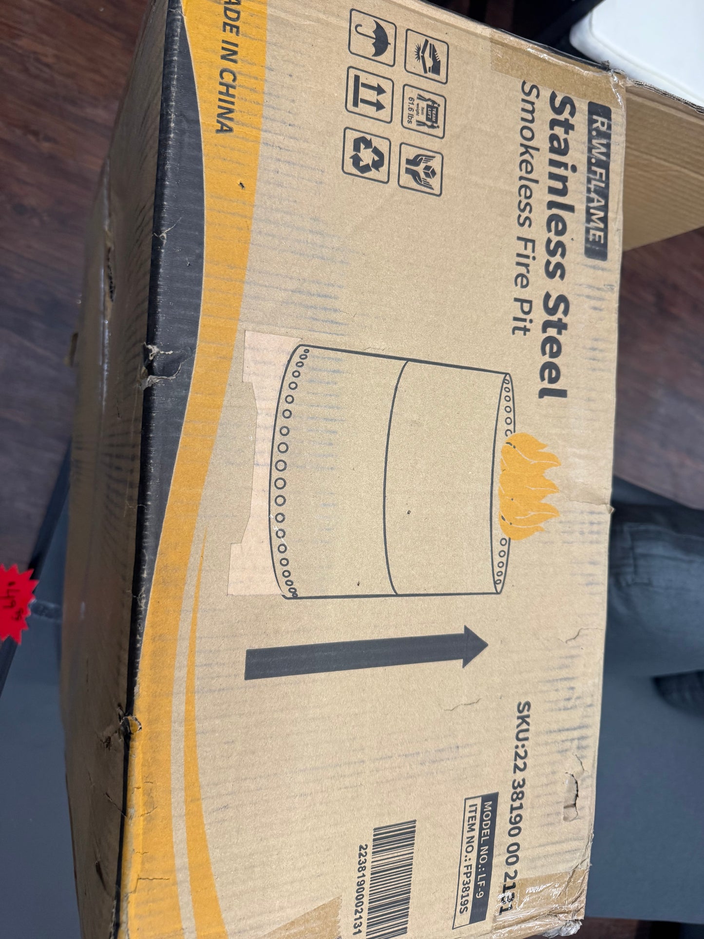 Smokeless fire pit for outdoor use .