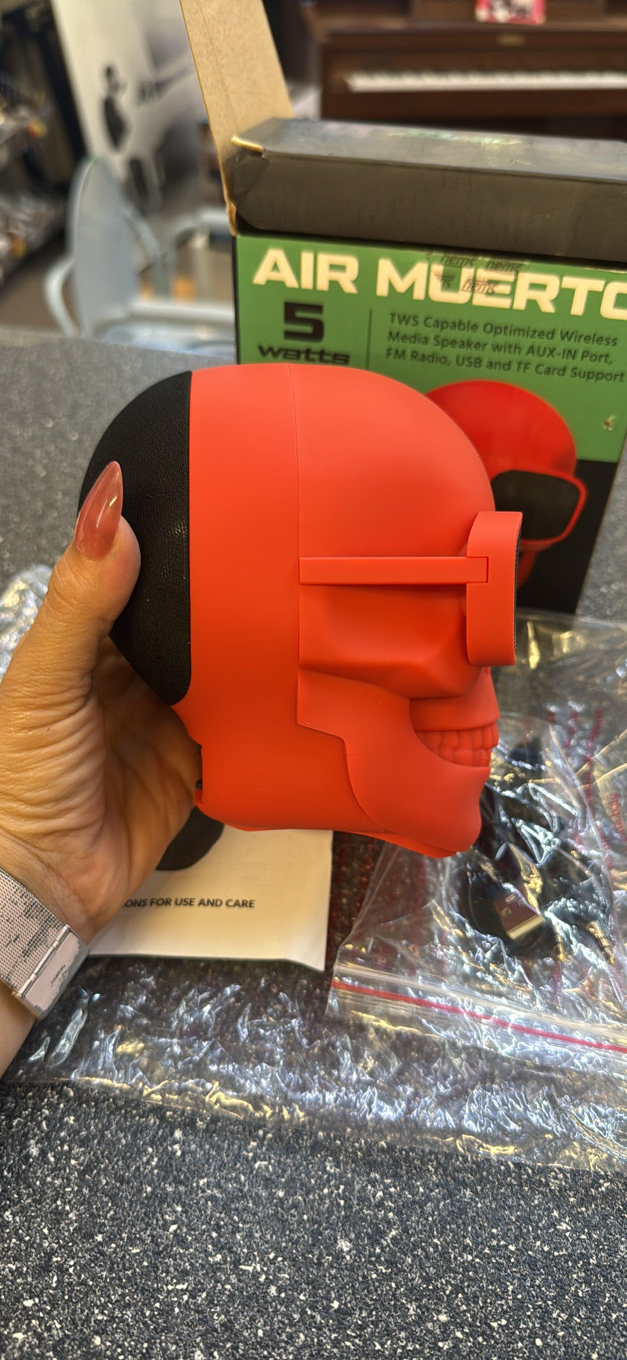 Air Muerto speaker