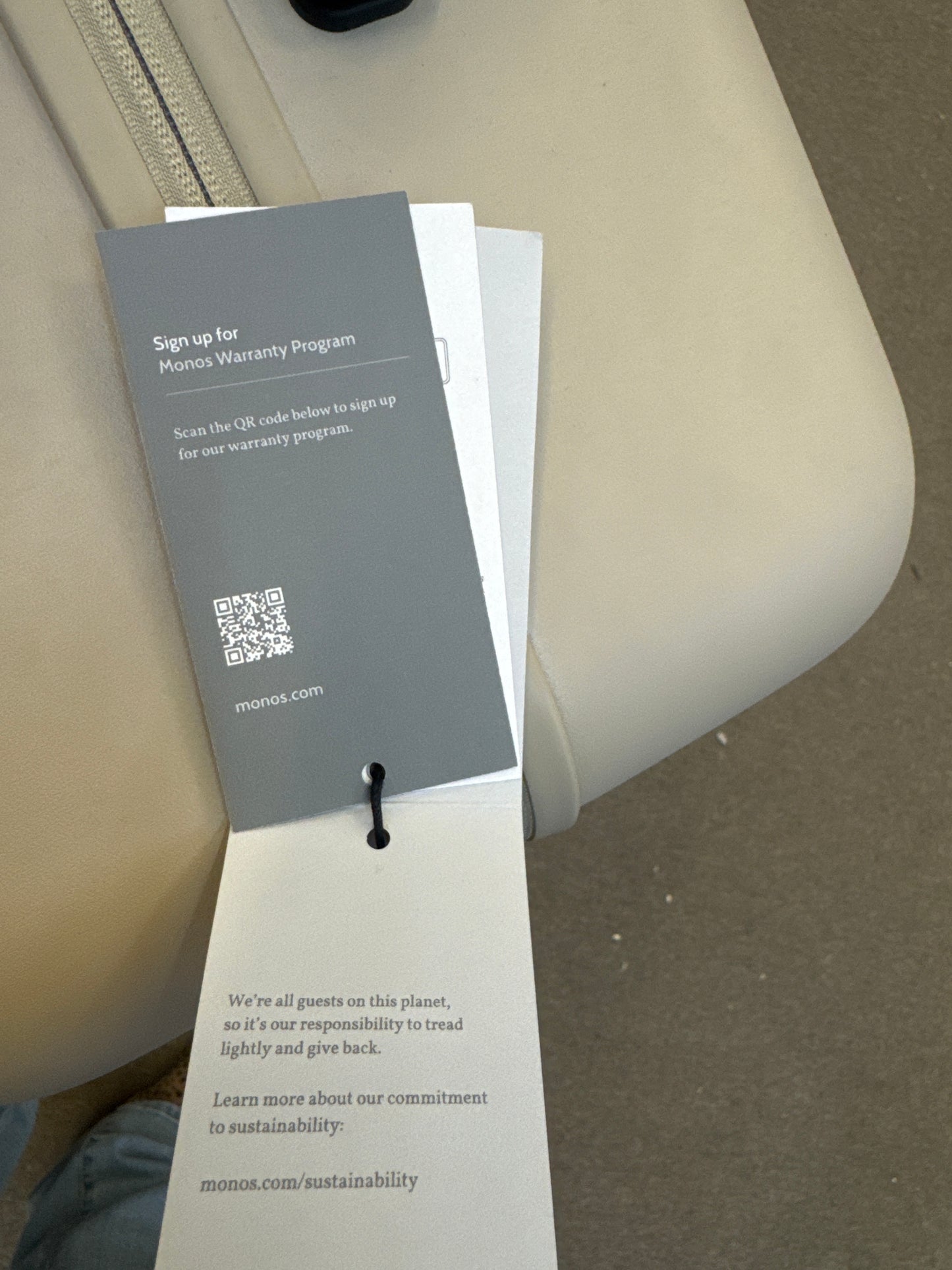 Monos large check in bag