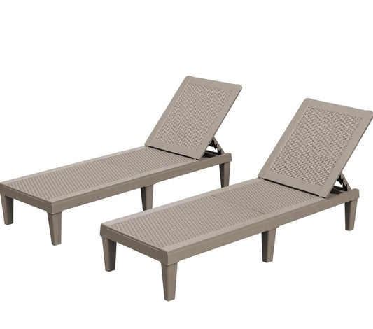 Set of 2 new in box heavy duty lounge chairs plastic mat